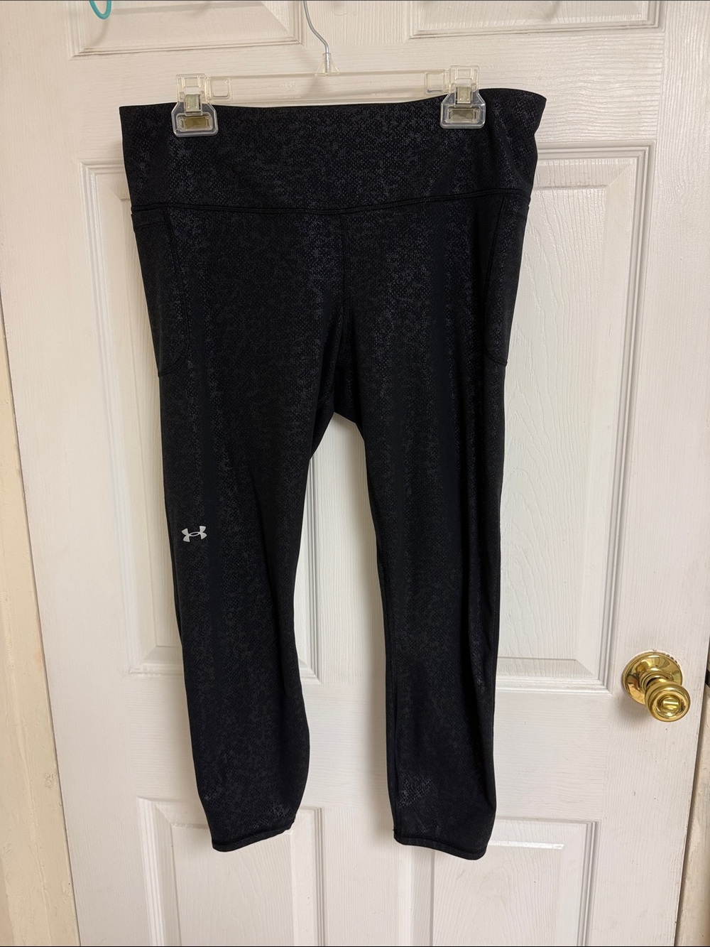 Under Armour Black Textured Workout Leggings